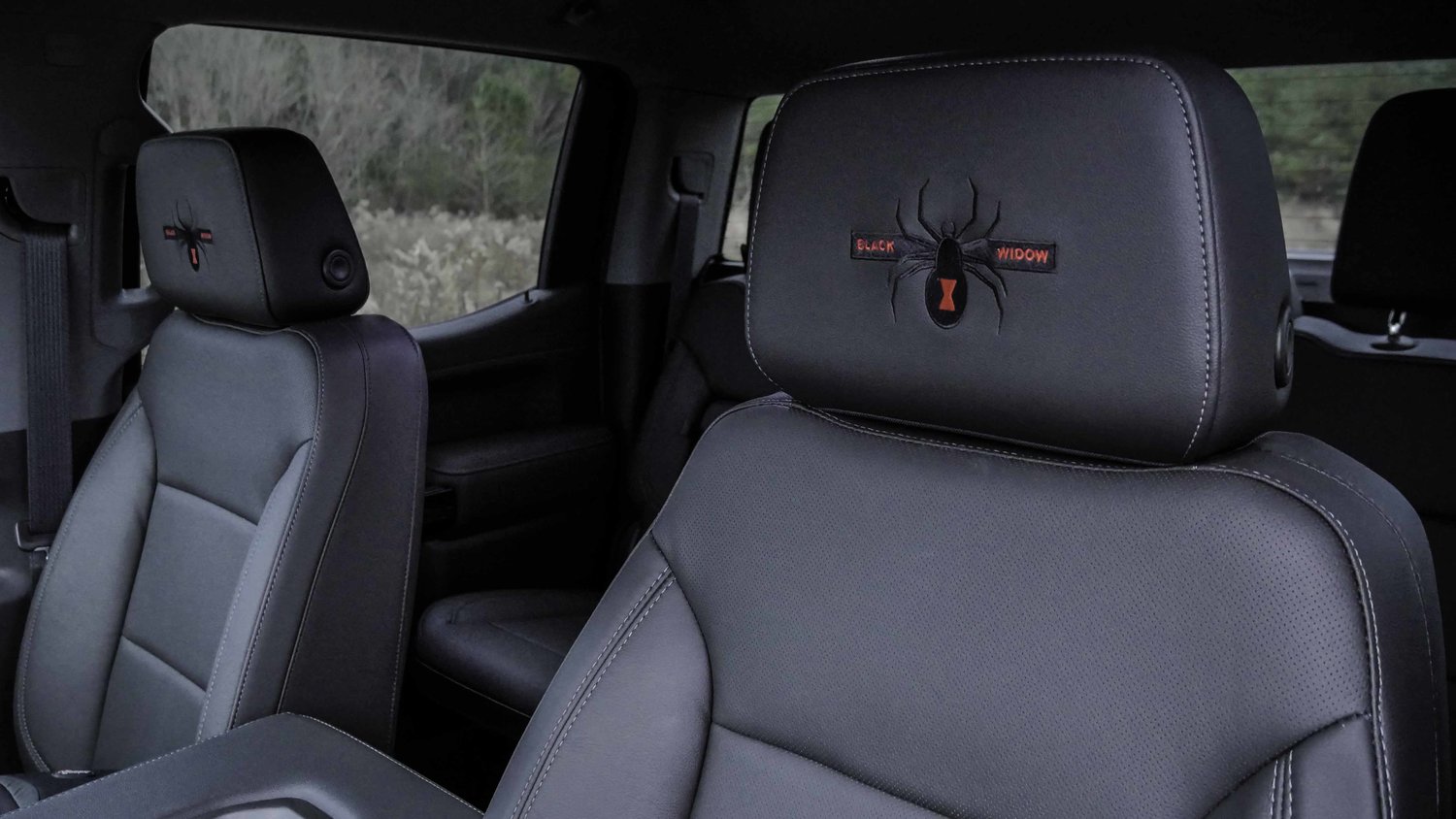 2019 GMC Sierra Black Widow Interior Seating