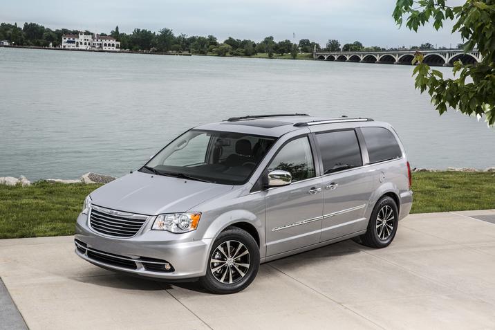 2015ChryslerTC.jpg