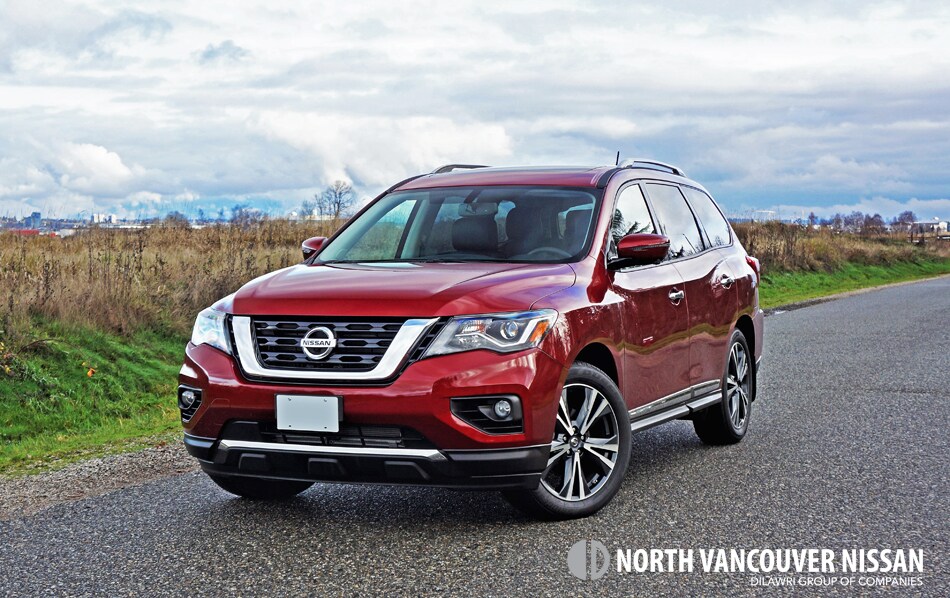 18_nissan_pathfinder_platinum_4x4_00100.jpg