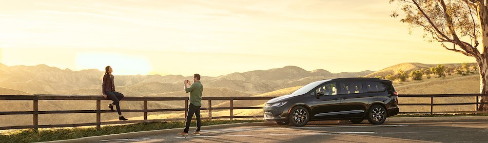 2019-Chrysler-Pacifica.jpeg