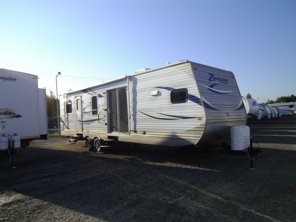 CROSSROADS RV ZINGER ZT33FK