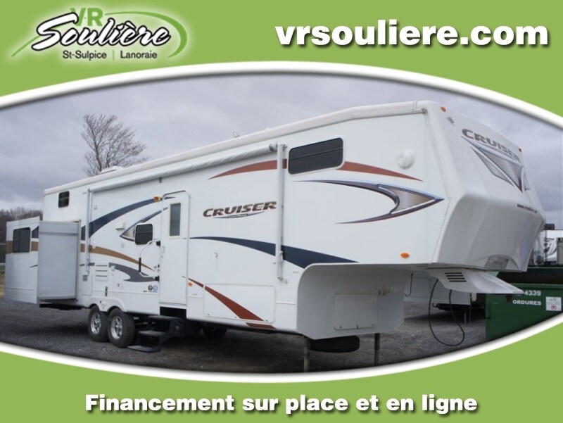 CRUISER BY CROSSROADS RV CF33LOFT