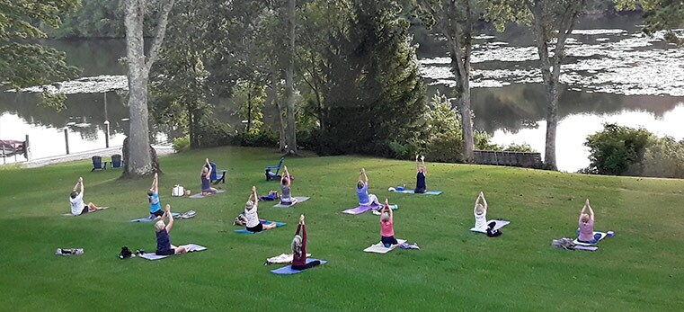 Reynolds-Yoga-Class.jpg