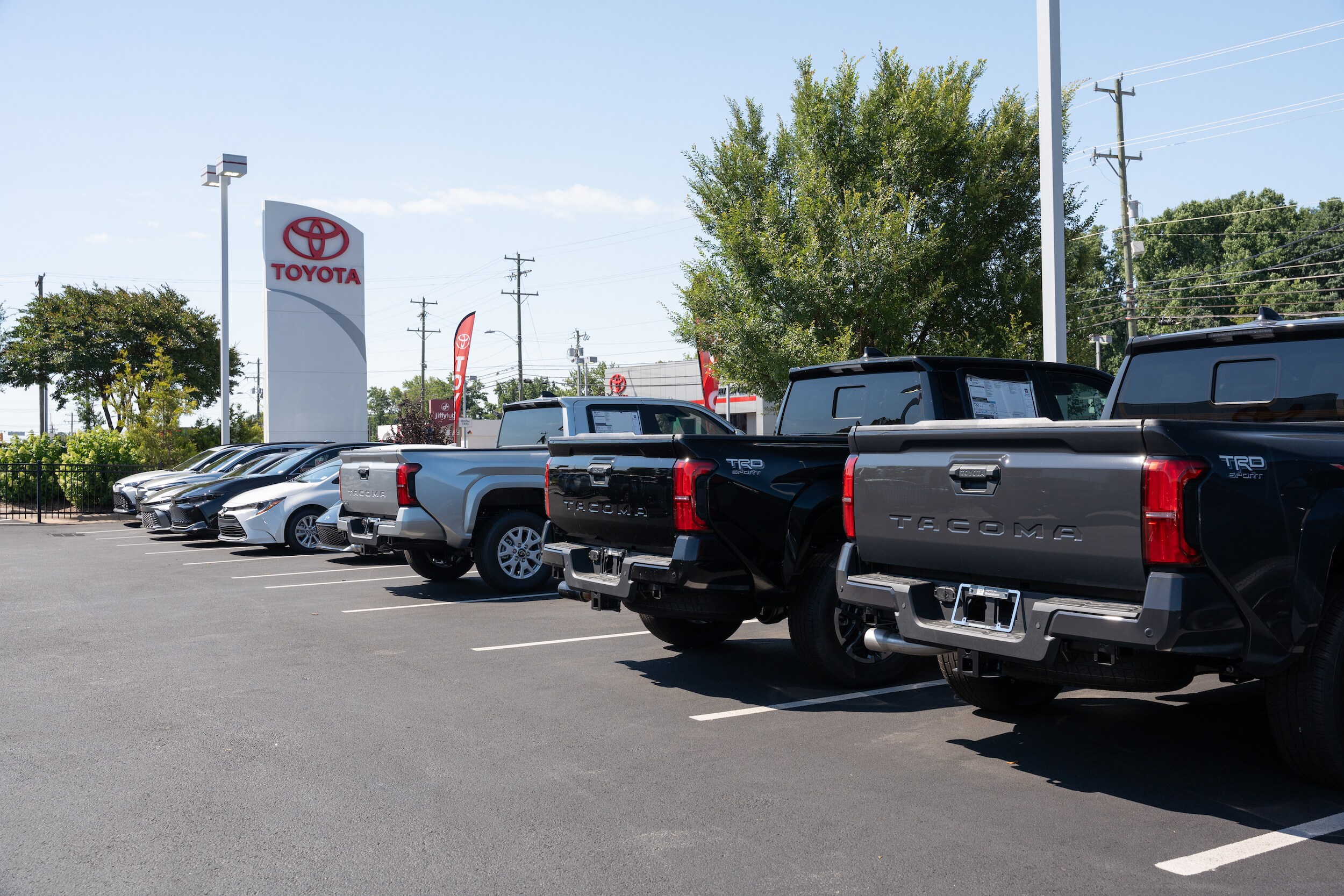 toyota-dealer-high-point.png
