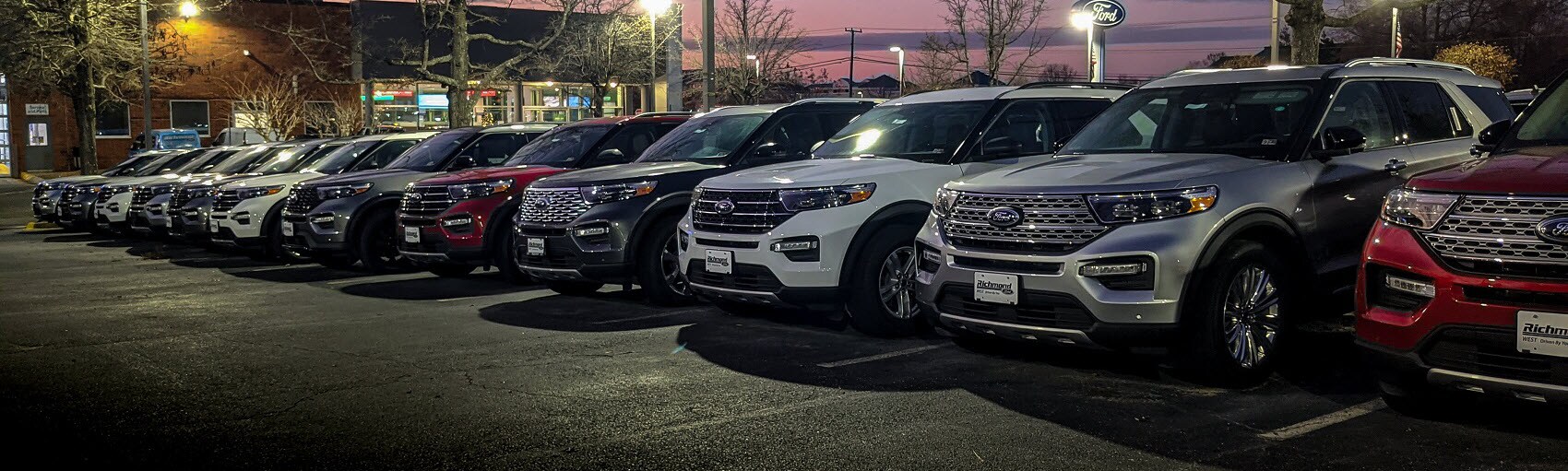 2021 Ford Explorers on lot