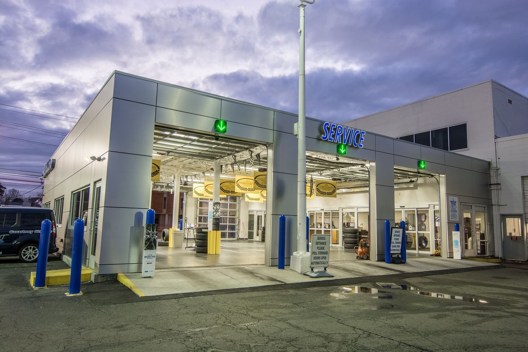 Service Center