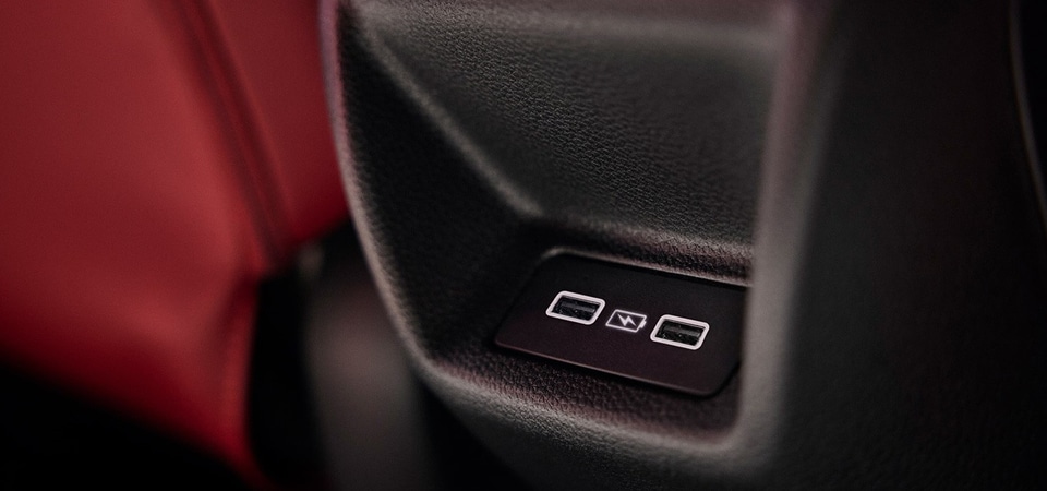 INTERIOR_V2.jpg