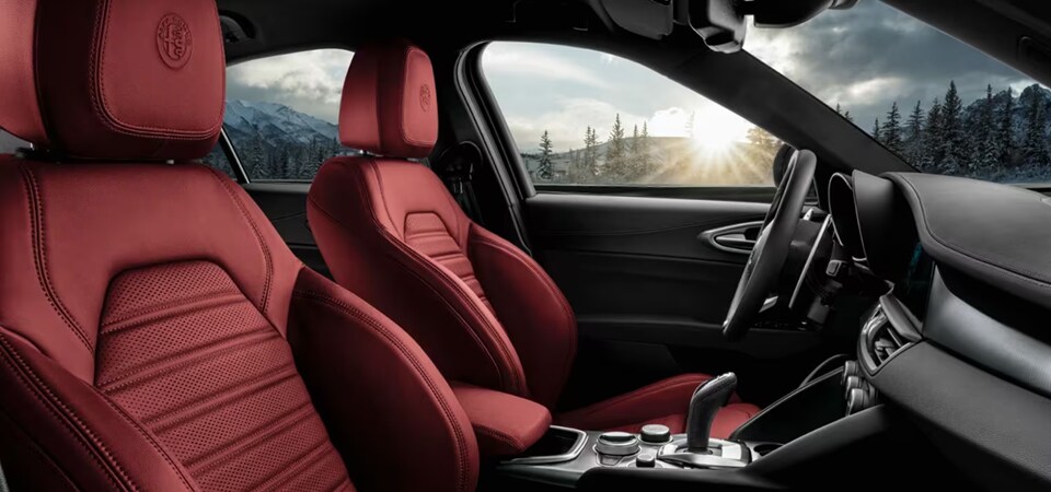 INTERIOR_V3.jpg