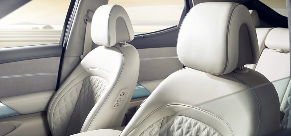 GV60_INTERIOR_V3.jpg