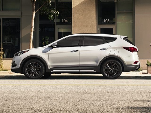 2017_Hyundai_Santa_Fe_Sport_side.jpg Hyundai Santa Fe Sport
