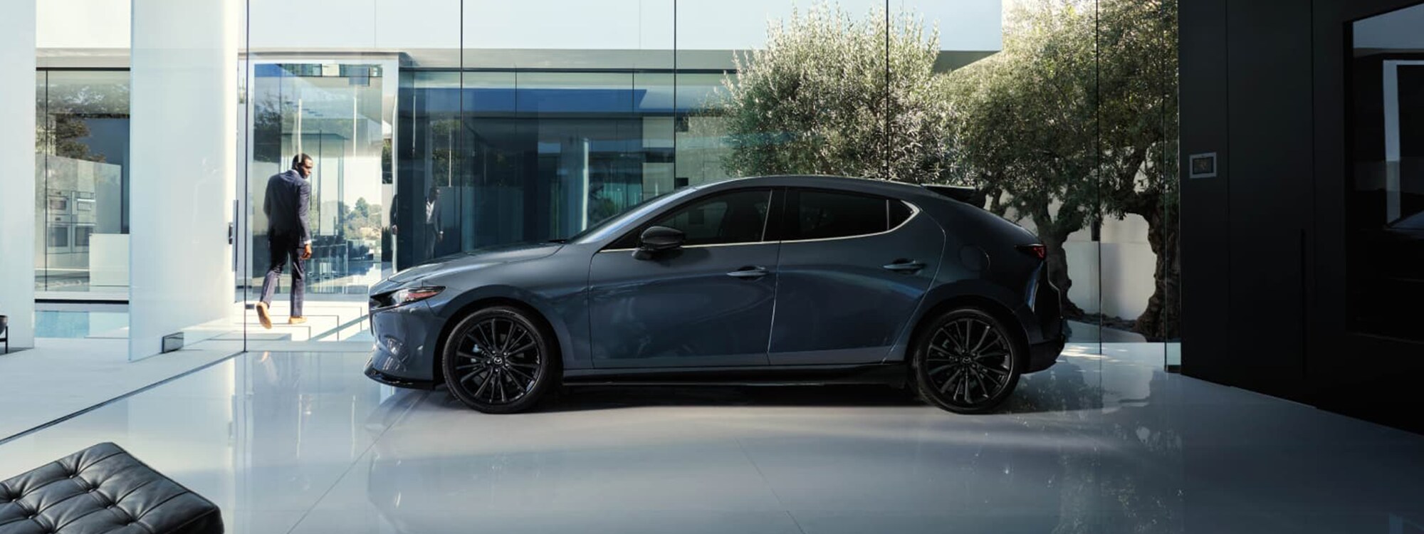 Mazda_2025_Mazda3_Hatchback_Intro_Banner.png