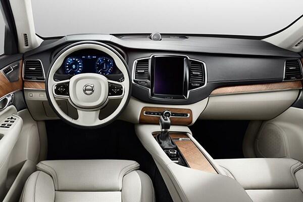 2017volvoxc90interior.jpg