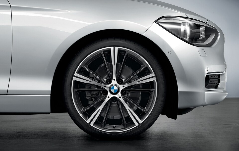 BMW-Parts-01.jpeg