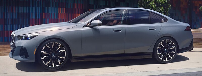 New 2024 BMW 5 Series Charleston SC