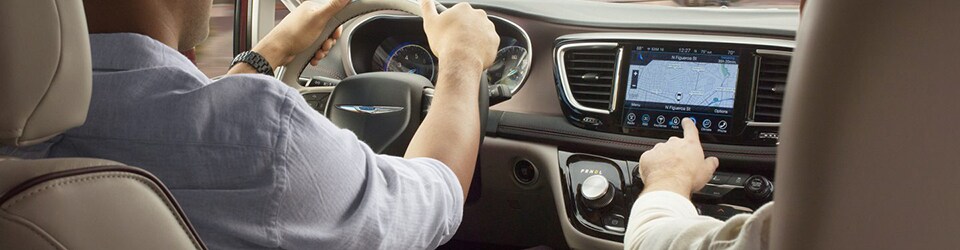 2017 Chrysler Pacifica Hendrick CDJR Duluth