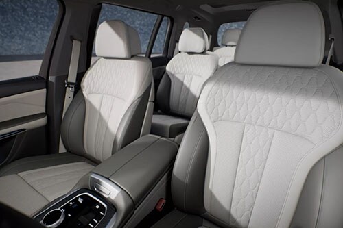 x7 Interior