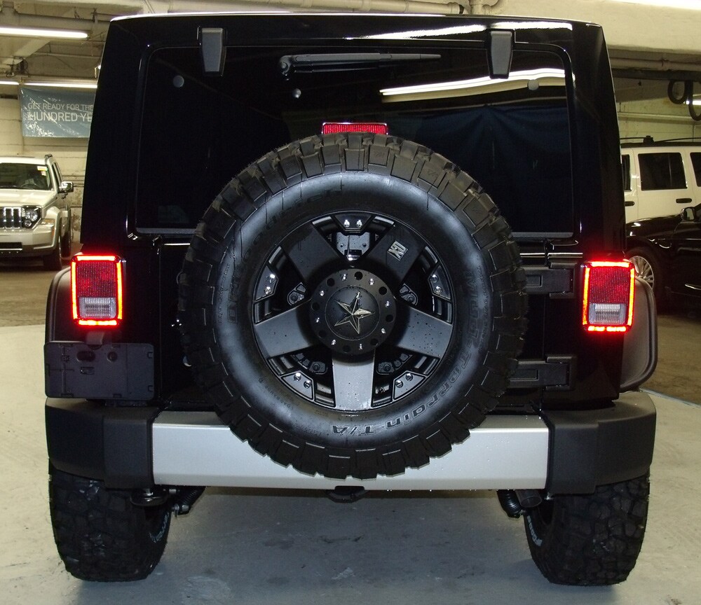 Custom Jeep Wrangler Unlimited Sahara