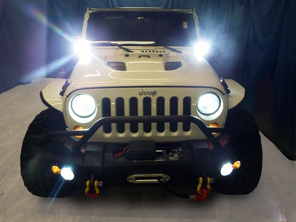 Custom White Jeep Wrangler Sahara