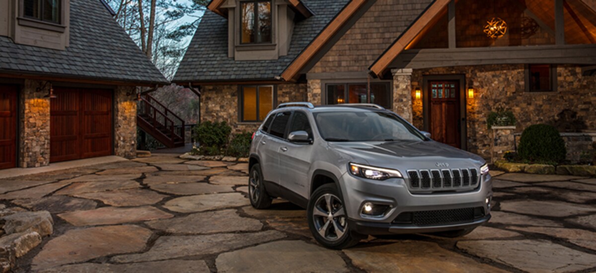 2019-Jeep-Cherokee-Limited.png