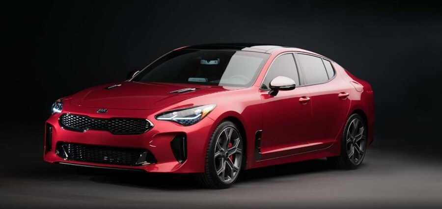 Kia Stinger 1.jpg