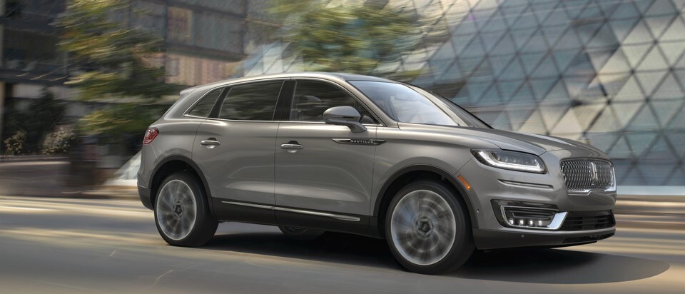 Lincoln Nautilus Luxury SUV.jpg