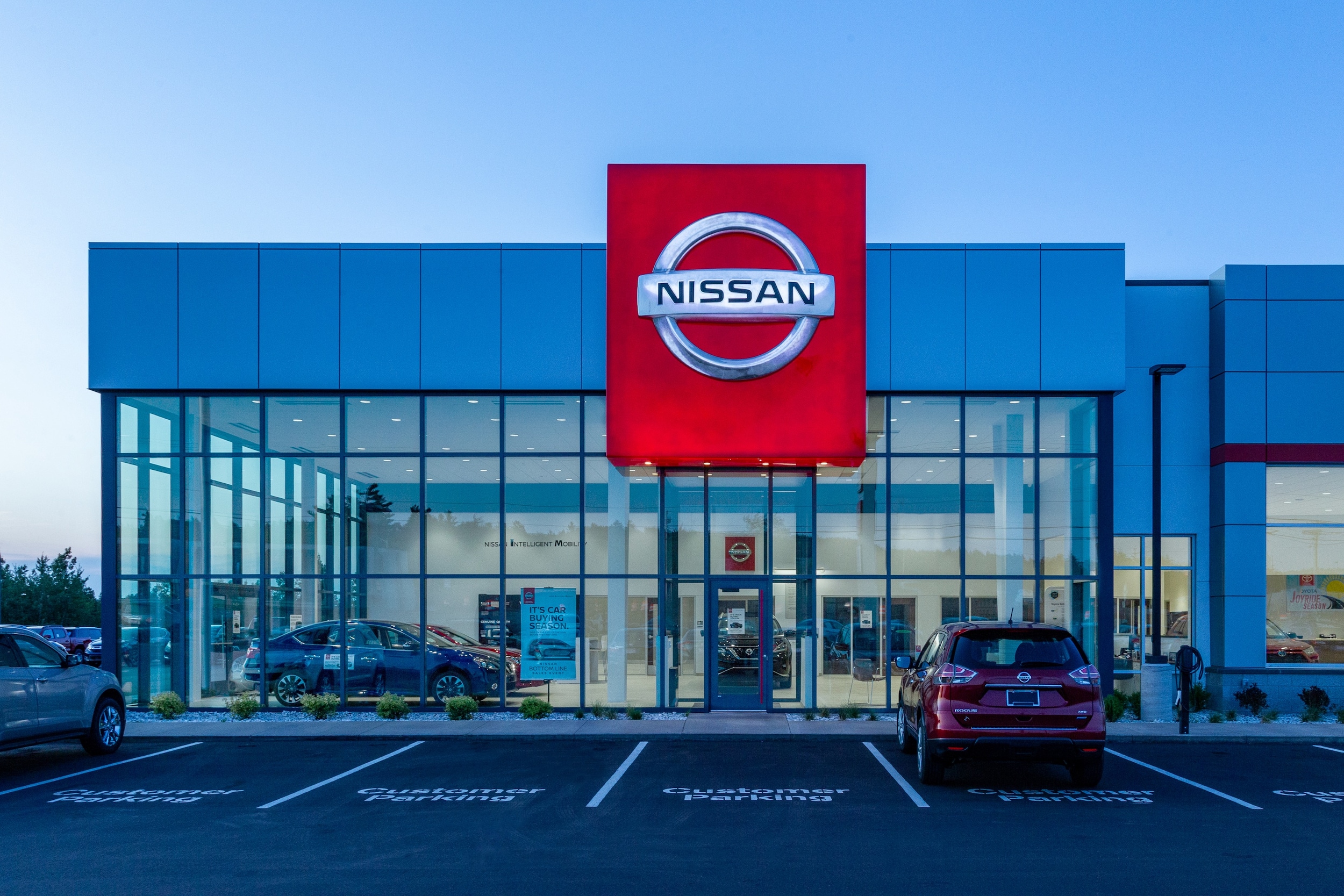 Is Your Nissan Showing Its Age Find The Best Nissan Auto Body Repair Shop Near You