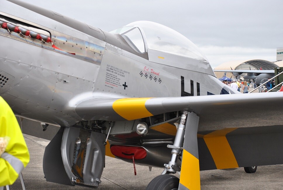 plane10.jpg