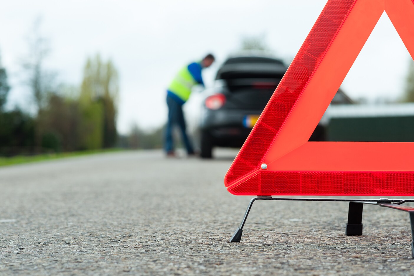 yield sign Roadside Emergency Yield Sign