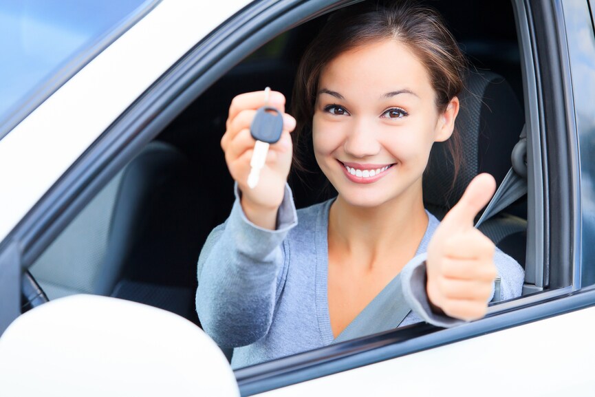 Young-car-buyer_11890714.jpg