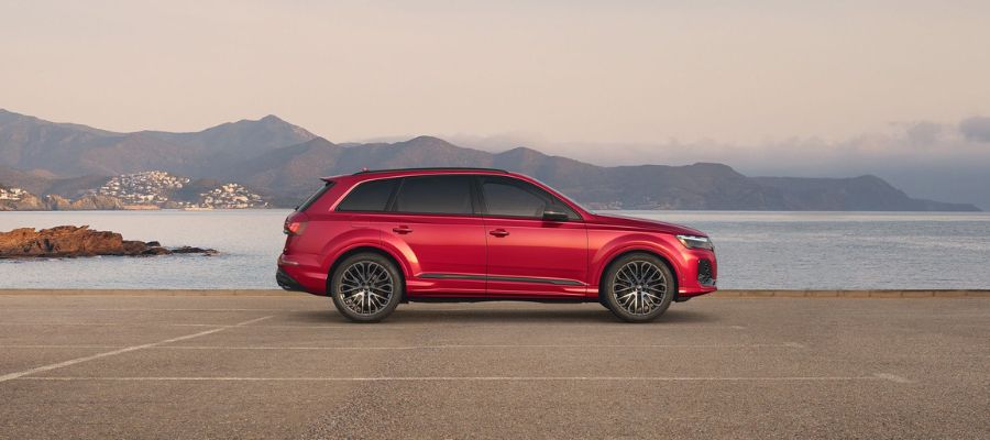 2025 Audi SQ7
