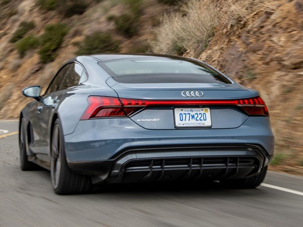 2022 Audi e-tron GT Rear Angle