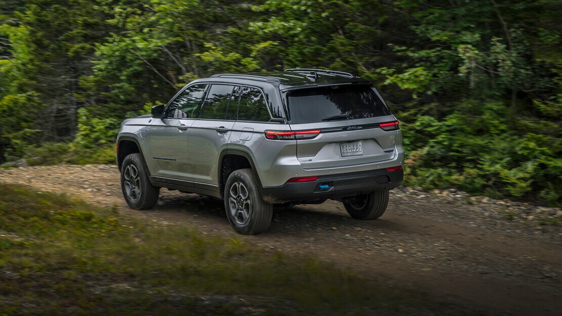 2022-Jeep-Grand-Cherokee-47.jpg