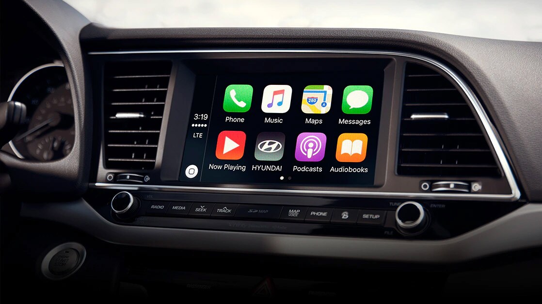 HYUNDAI-APPLE-CARPLAY.jpg