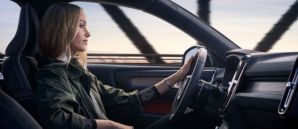 Woman Driving Volvo Desktop