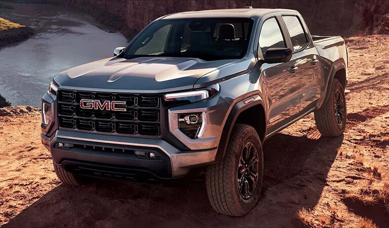New 2024 GMC Canyon North Canton Ohio
