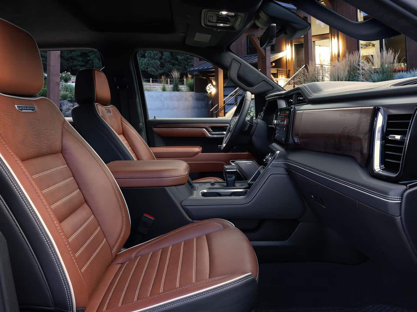 2025 GMC Sierra 1500 Interior