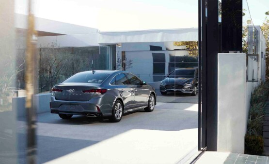 2018-Hyundai-Sonata-Rear.png