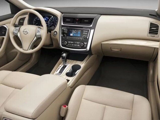 2018-Nissan-Altima-Interior.png