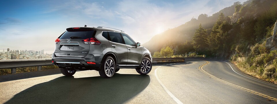 2018-Nissan-Rogue-Rear.png