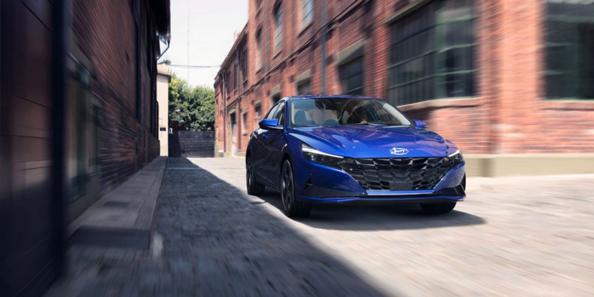 2021 Hyundai Elantra Limited Sedan_res.jpeg