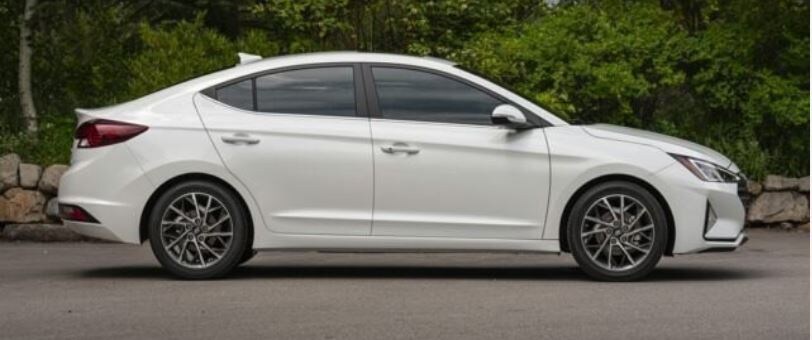 2020 Hyundai Elantra sedan limited_2.JPG