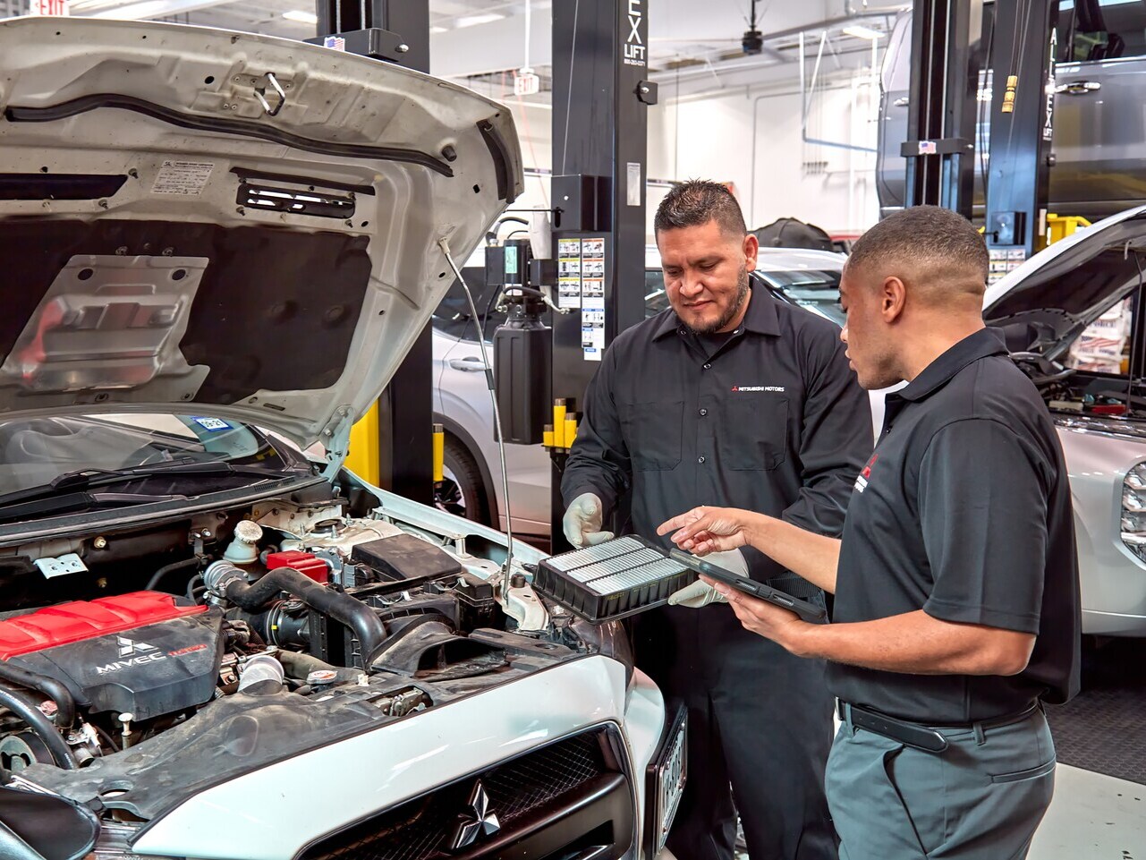 Mitsubishi Service