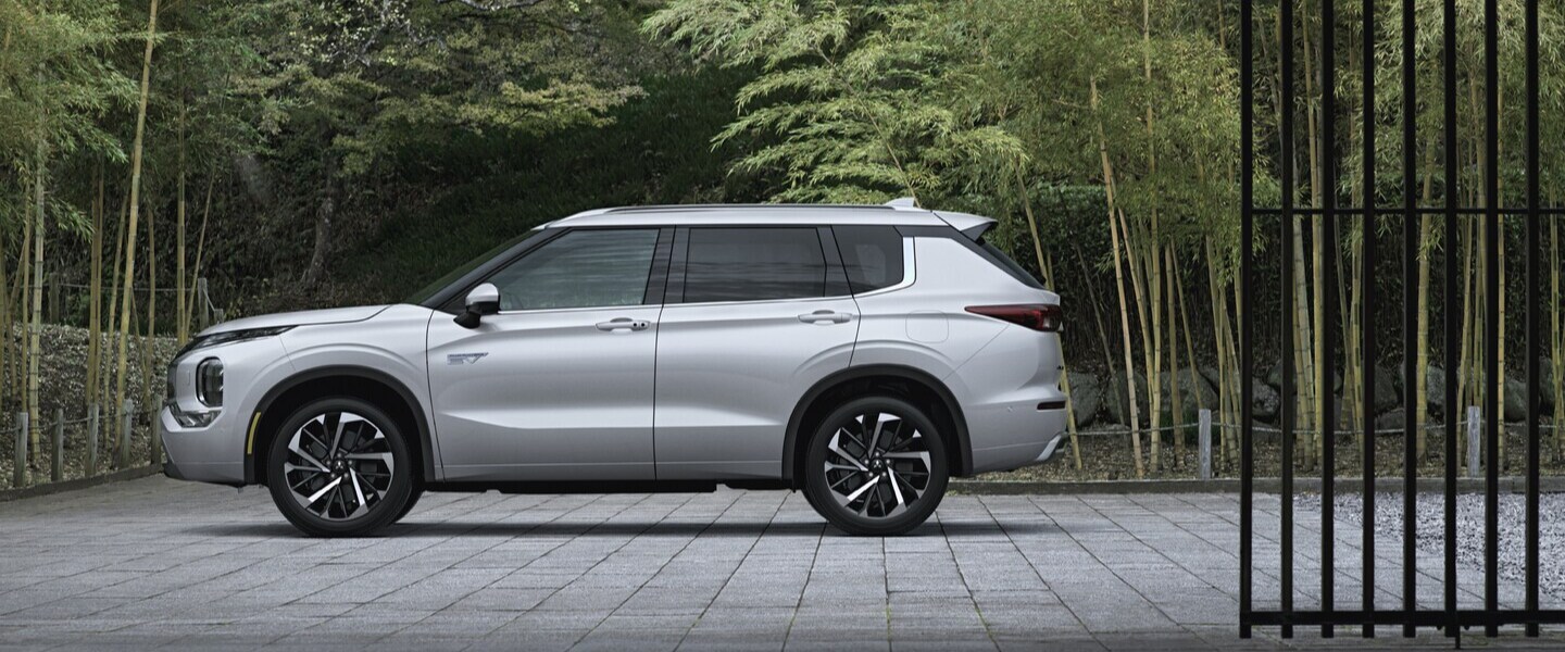2025 Outlander PHEV