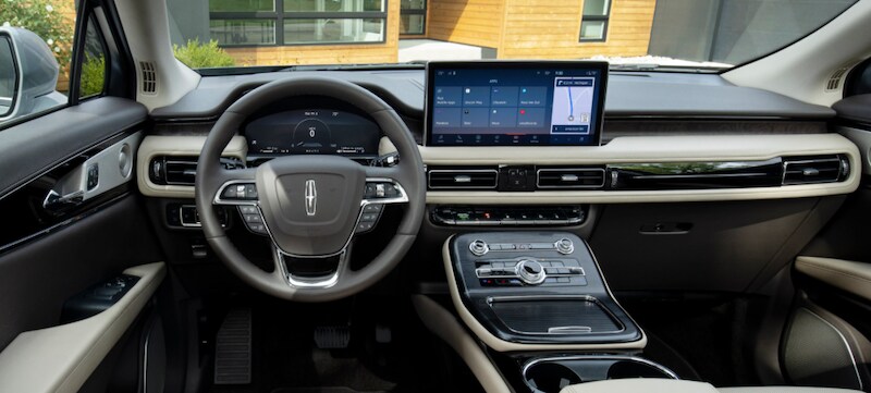 Lincoln Aviator Interior