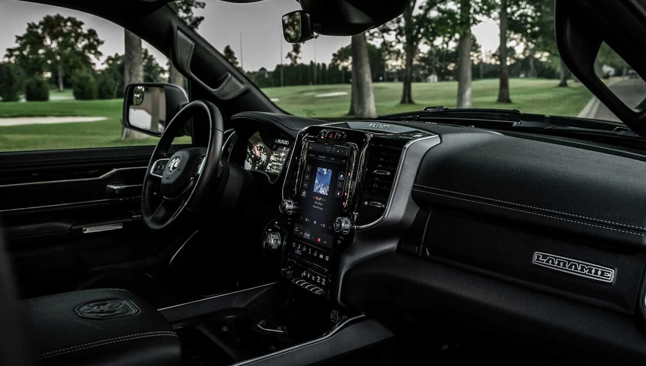 2022 Ram 1500 Interior.png