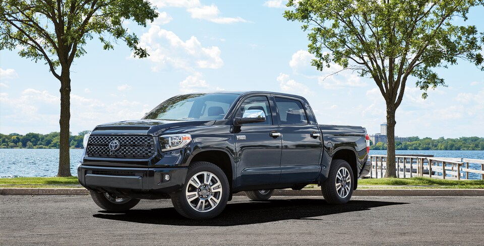 2020-Toyota-Tundra-Platinum-CrewCab-StandardBed-Truck-L02-Cropped.png