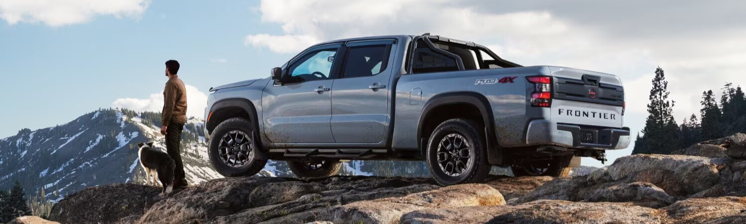 2025 Nissan Frontier Parked on a hill