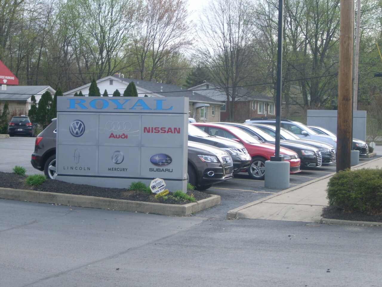 Royal nissan bloomington