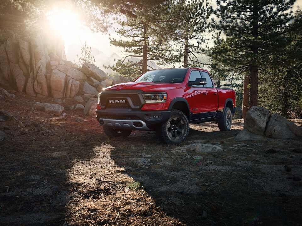 2019-RAM-1500-Limited-CrewCab-Truck-L05.jpeg