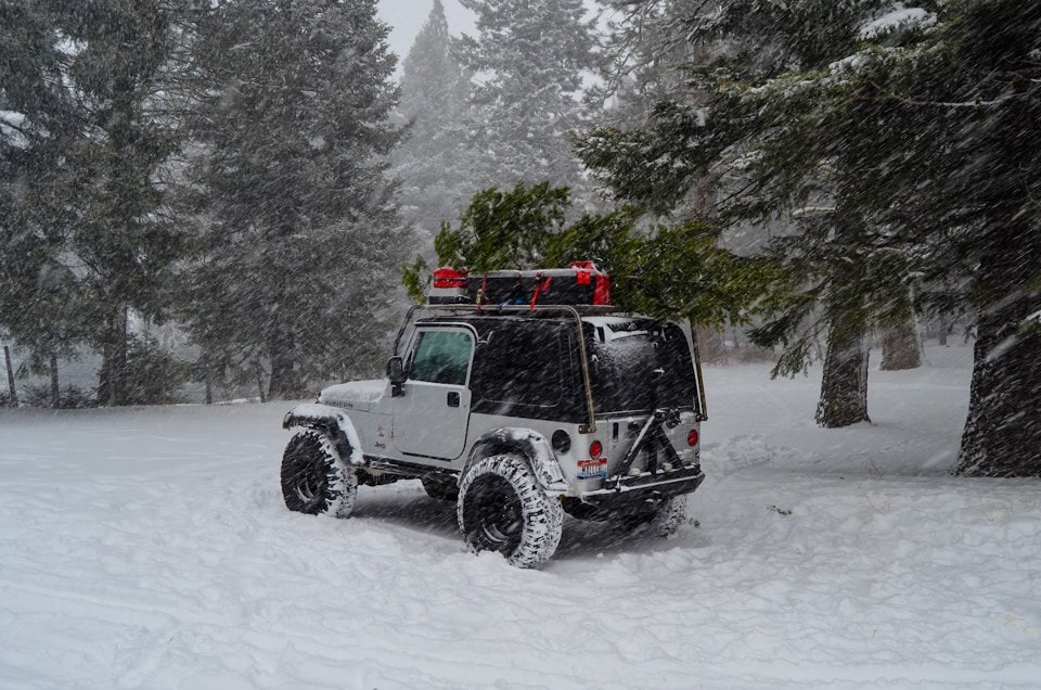 Driving a jeep in the winter #5